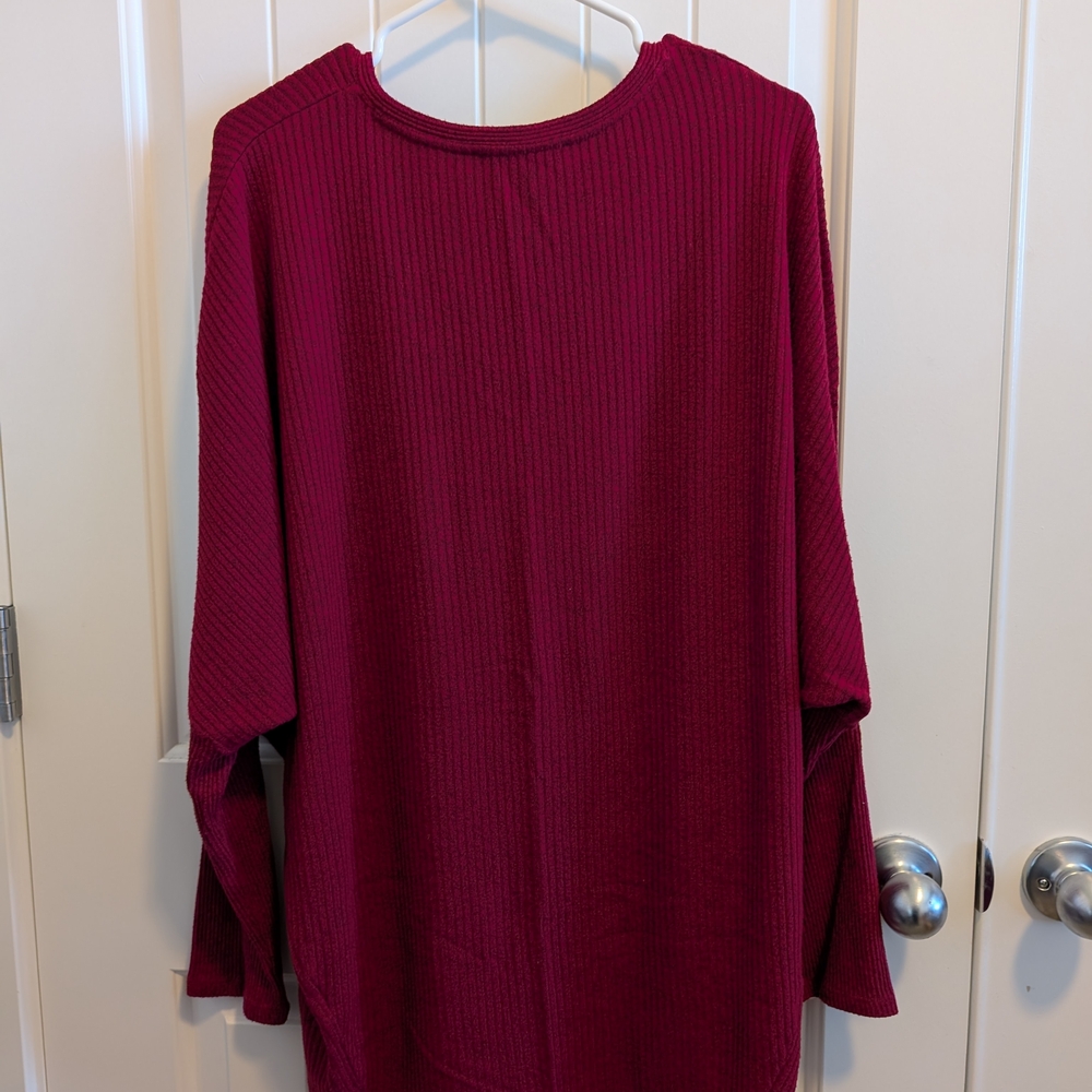Burgundy V-Neck Top - Picture 5 of 5